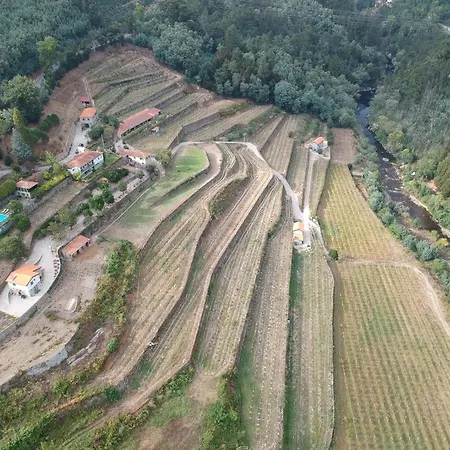 Quinta De Varzielas - * 카스텔루 지 파이바