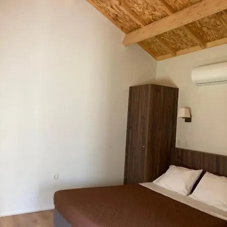 Quinta De Varzielas - * Castelo de Paiva